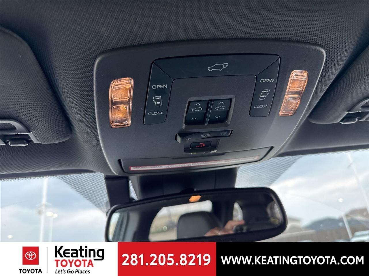 Toyota Sienna XSE 7-Passenger 2023