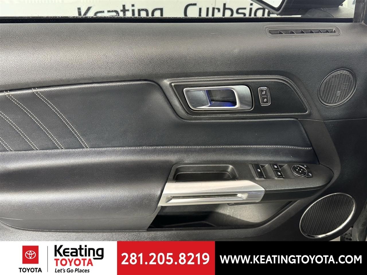 Ford Mustang EcoBoost Premium Convertible 2020