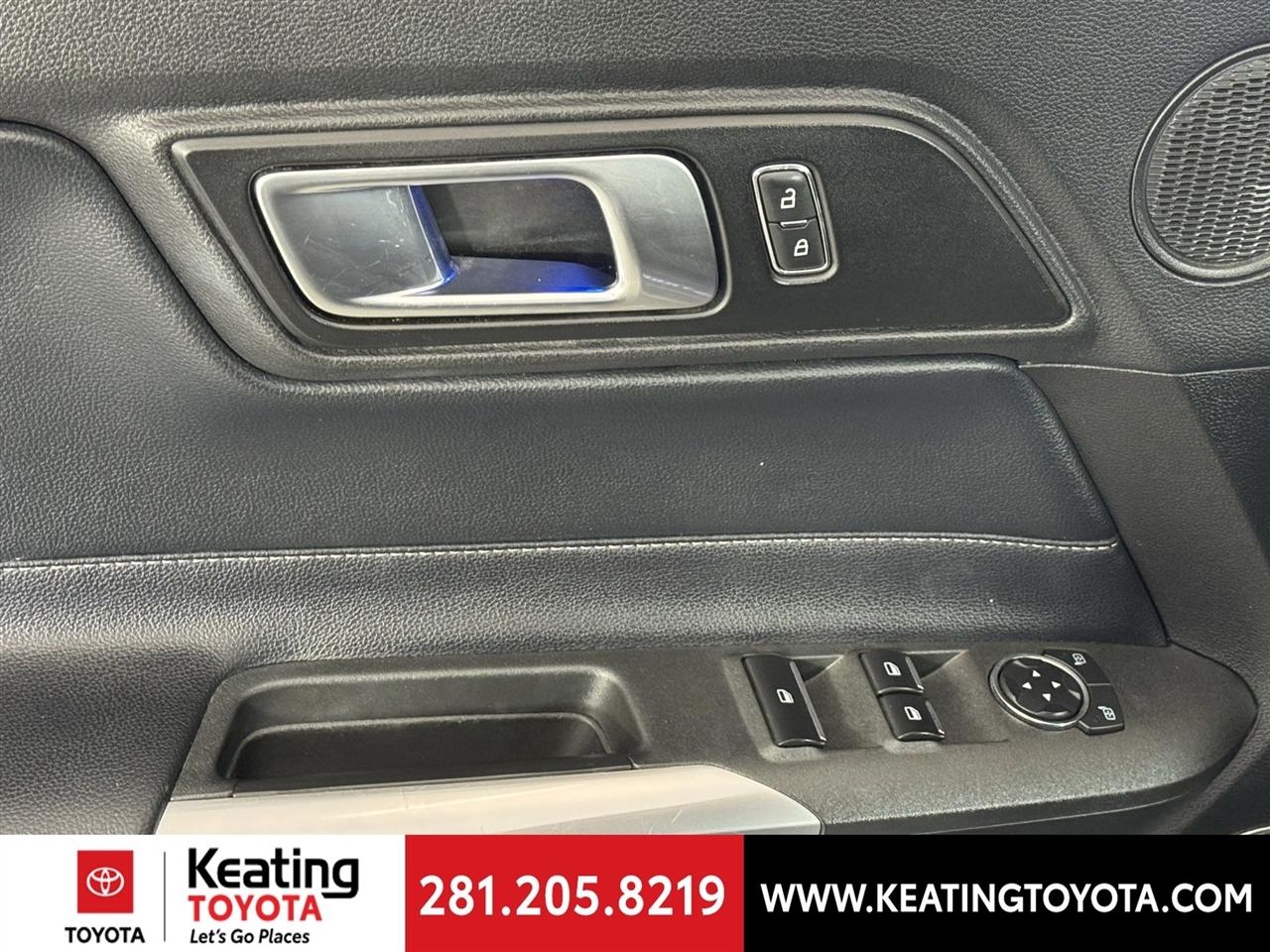 Ford Mustang EcoBoost Premium Convertible 2020