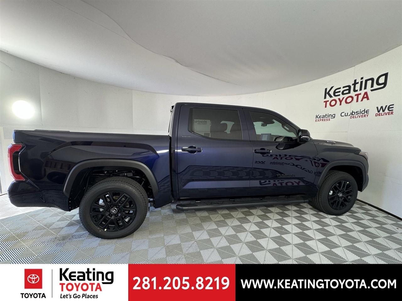 Toyota Tundra Limited CrewMax 4WD Hybrid 2026