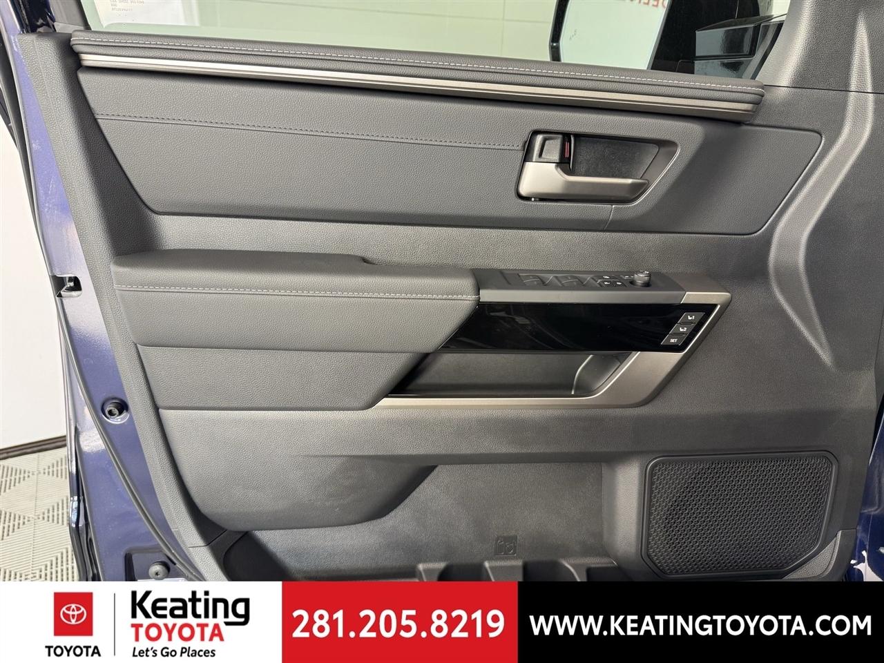 Toyota Tundra Limited CrewMax 4WD Hybrid 2026