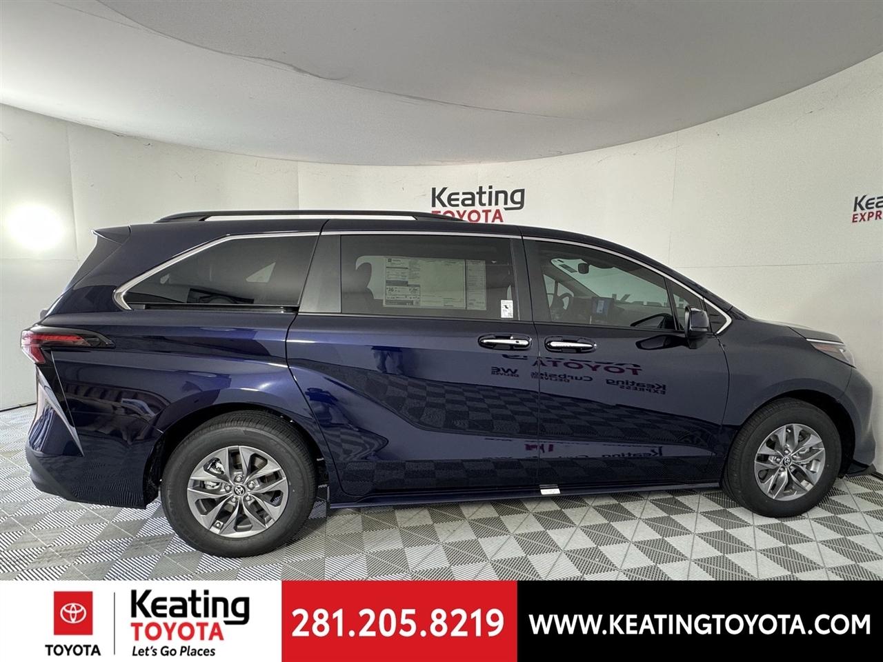 Toyota Sienna XLE 7-Passenger 2026