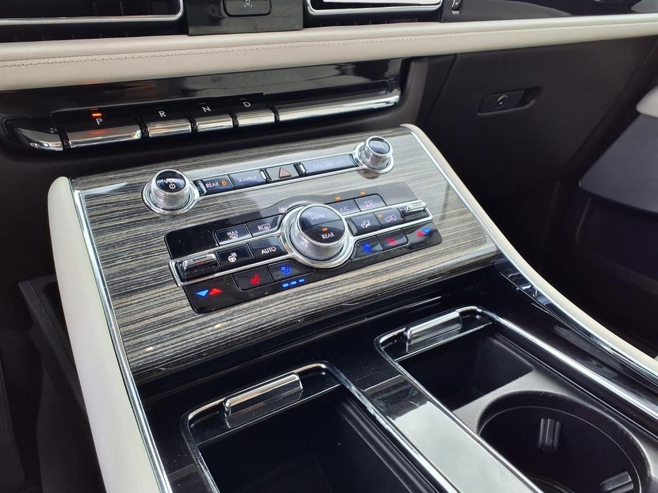 Lincoln Aviator Black Label 2022