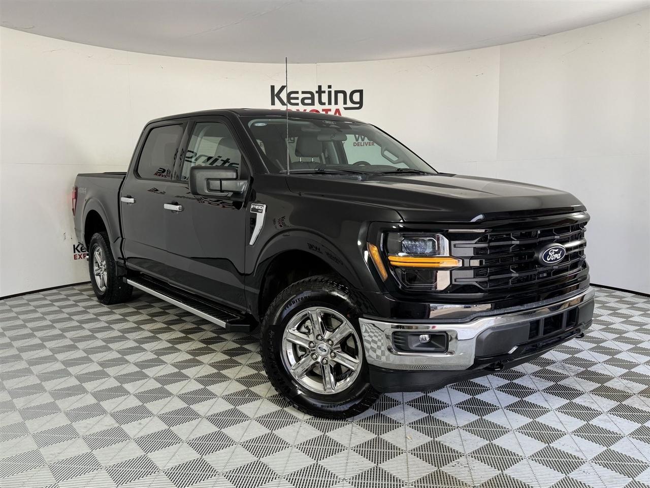 Ford F-150 XLT SuperCrew 4WD 2025