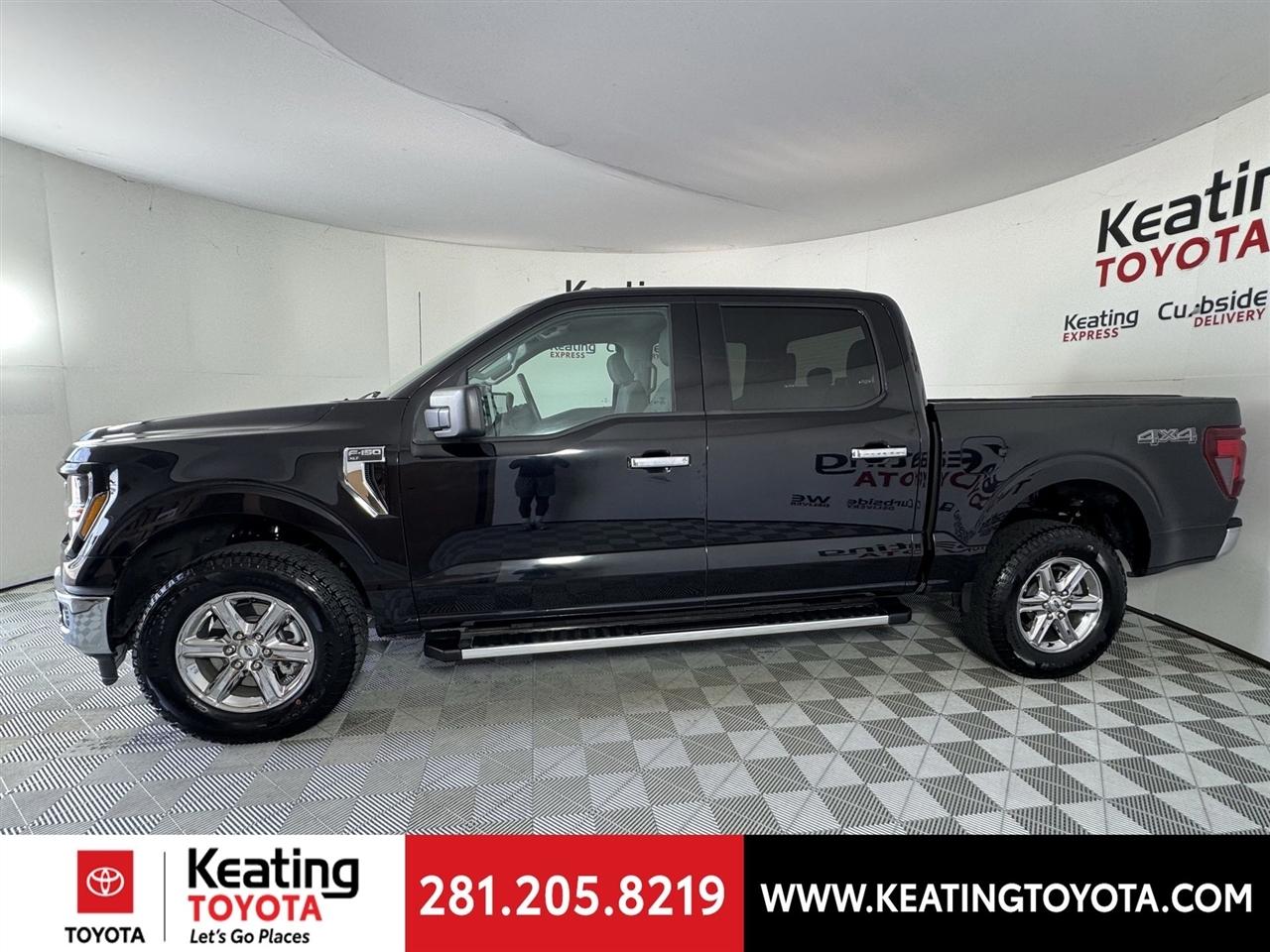 Ford F-150 XLT SuperCrew 4WD 2025