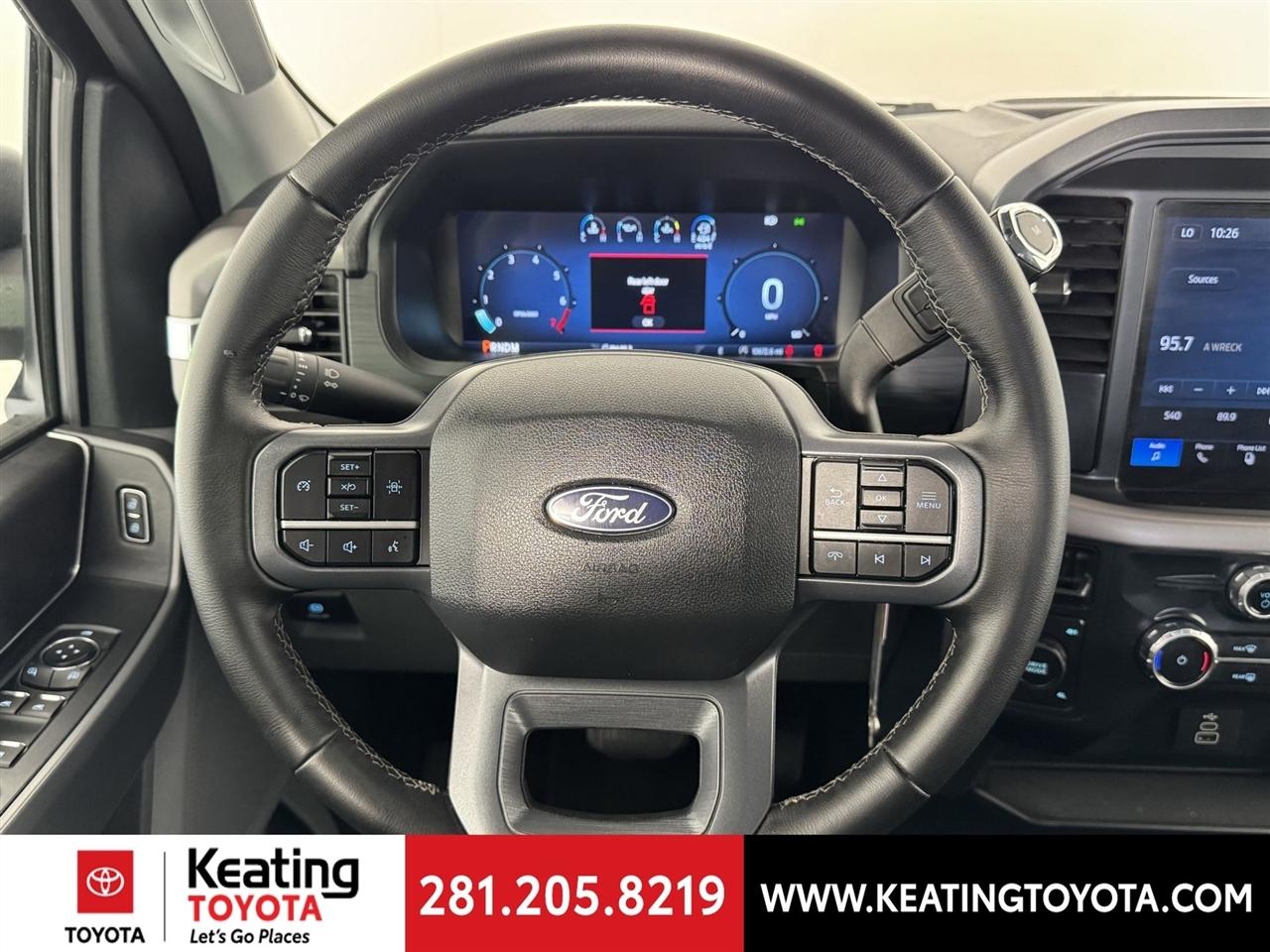 Ford F-150 XLT SuperCrew 4WD 2025