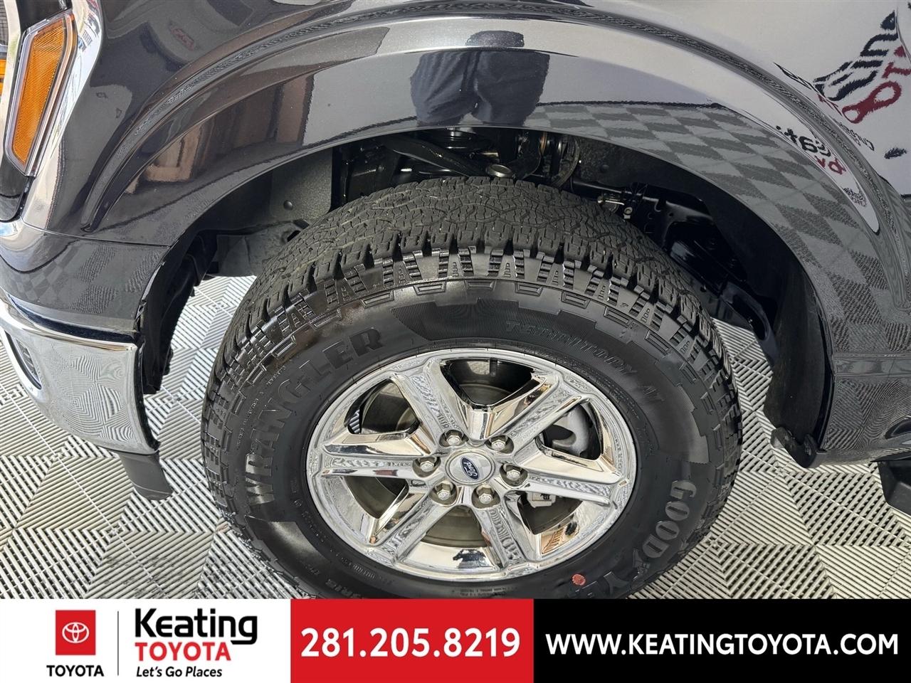 Ford F-150 XLT SuperCrew 4WD 2025