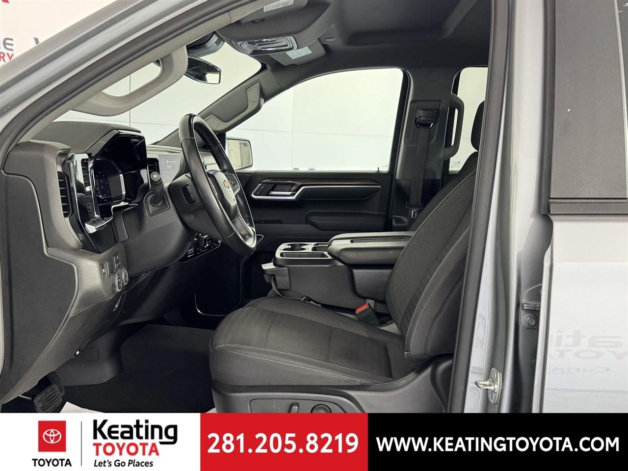 Chevrolet Silverado 1500 LT Crew Cab 2WD 2025