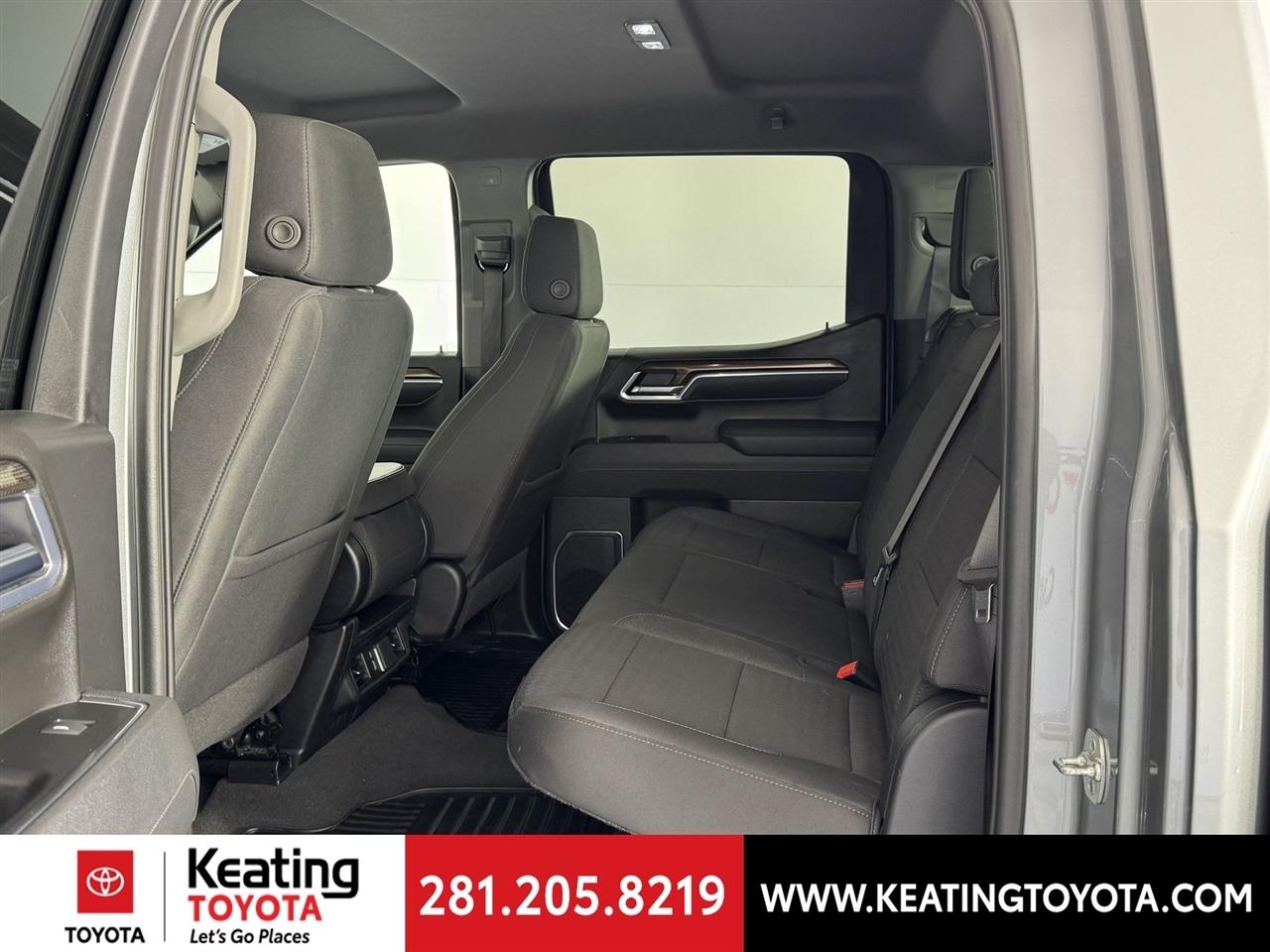 Chevrolet Silverado 1500 LT Crew Cab 2WD 2025