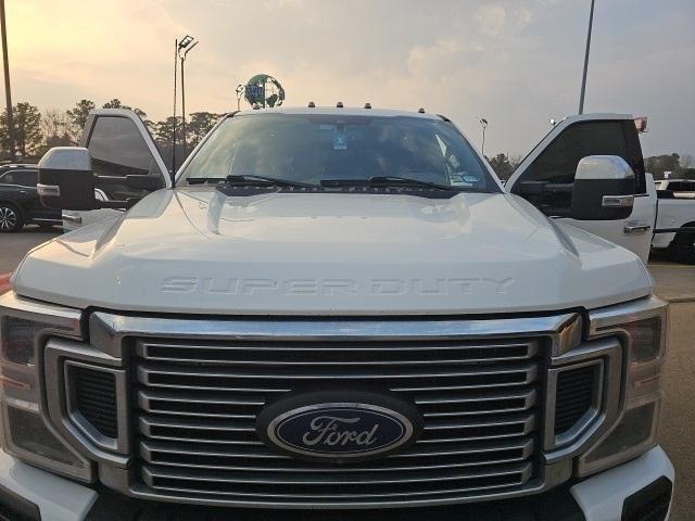 Ford F-350 SD Platinum Crew Cab Long Box 4WD DRW 2022