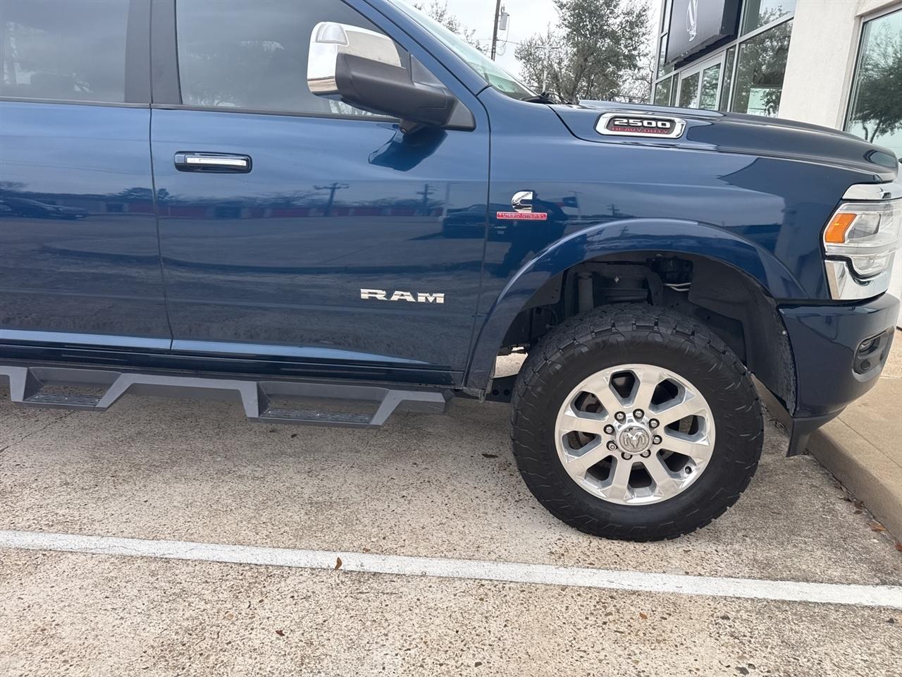 RAM 2500 Laramie Crew Cab SWB 4WD 2022