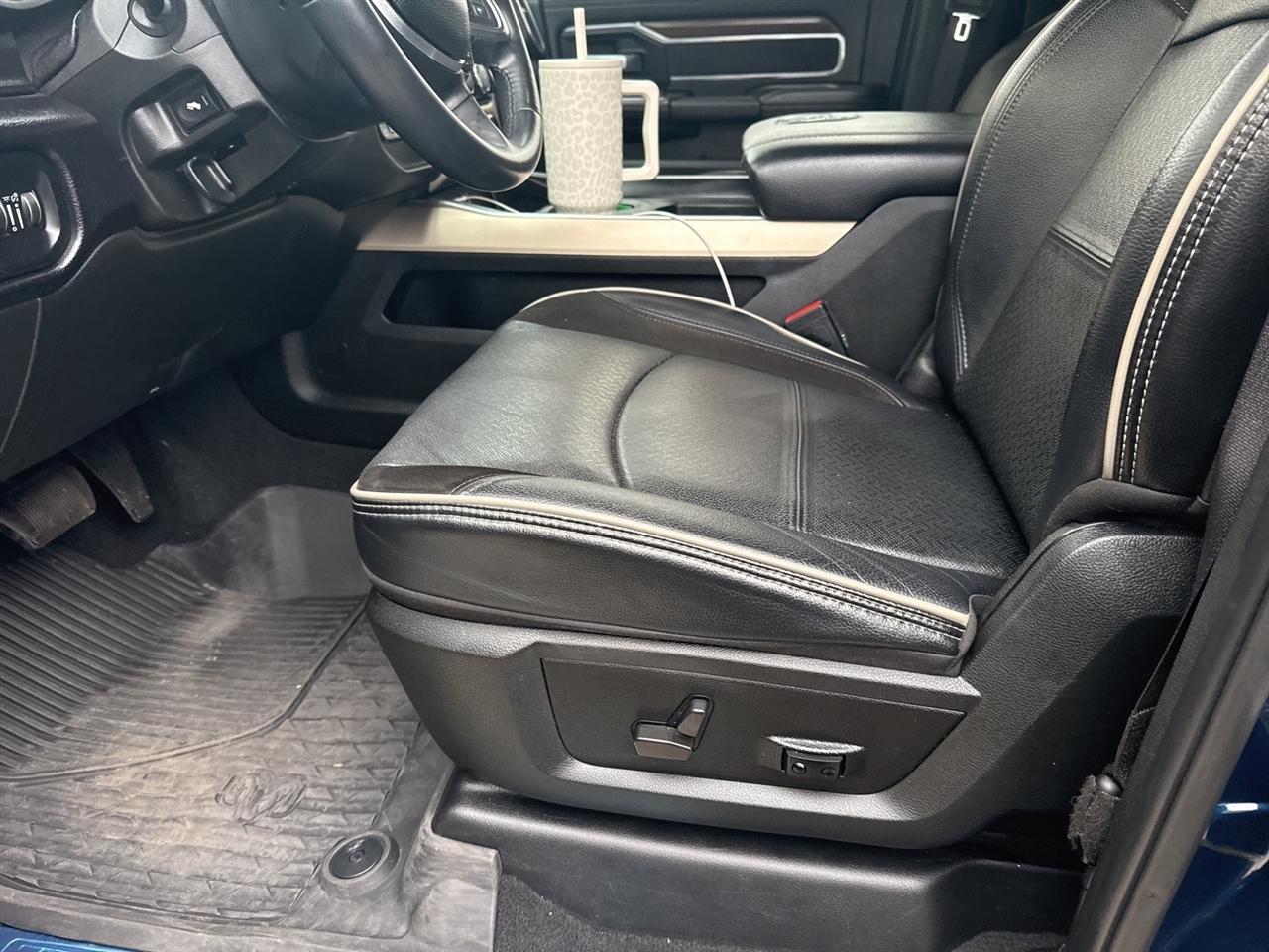 RAM 2500 Laramie Crew Cab SWB 4WD 2022