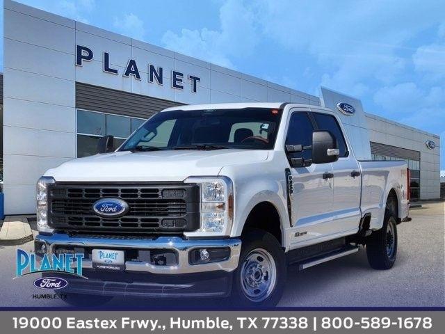 Ford F-250 SD XL Crew Cab 4WD 2024