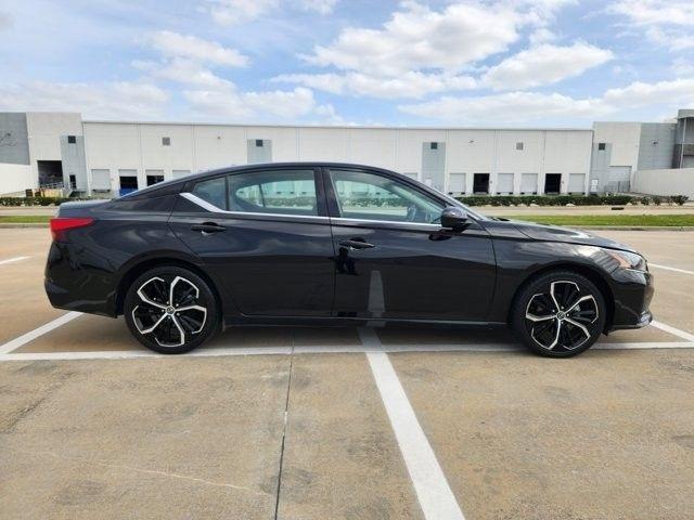 Nissan Altima 2.5 SR 2025