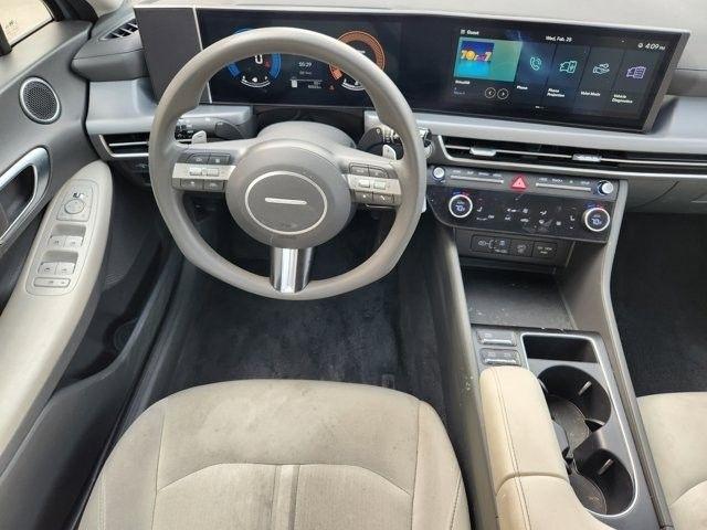 Hyundai Sonata SEL 2024