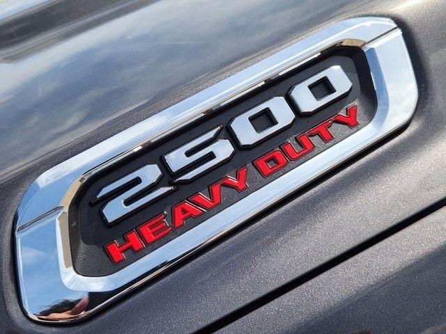 RAM 2500 Tradesman Crew Cab SWB 4WD 2024