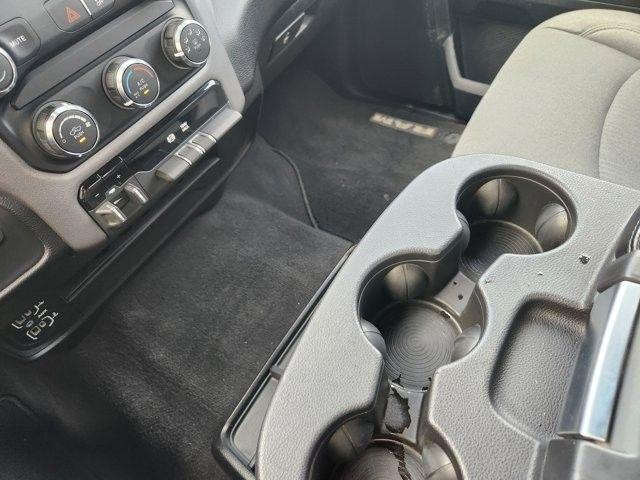 RAM 2500 Tradesman Crew Cab SWB 4WD 2024