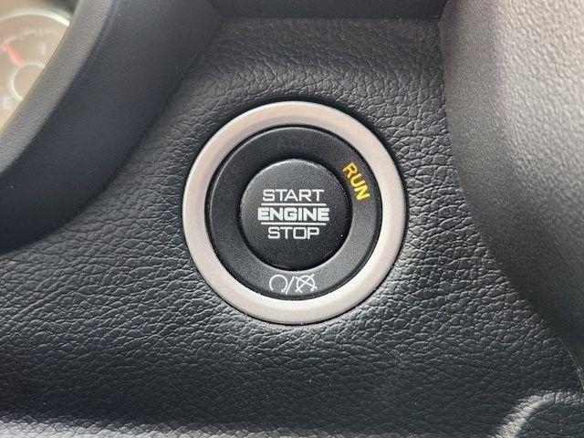 RAM 2500 Tradesman Crew Cab SWB 4WD 2024