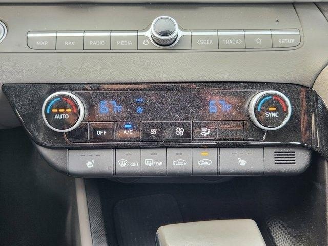 Hyundai Elantra SEL Convenience 2025