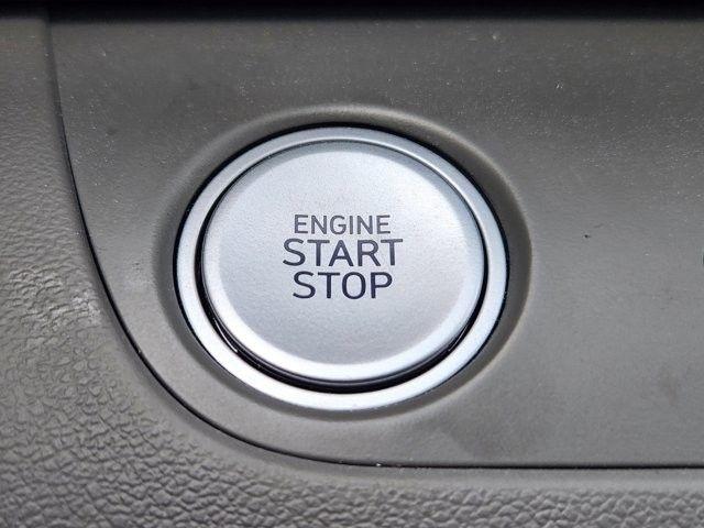 Hyundai Elantra SEL Convenience 2025