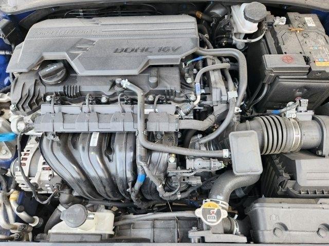 Hyundai Elantra SEL Convenience 2025