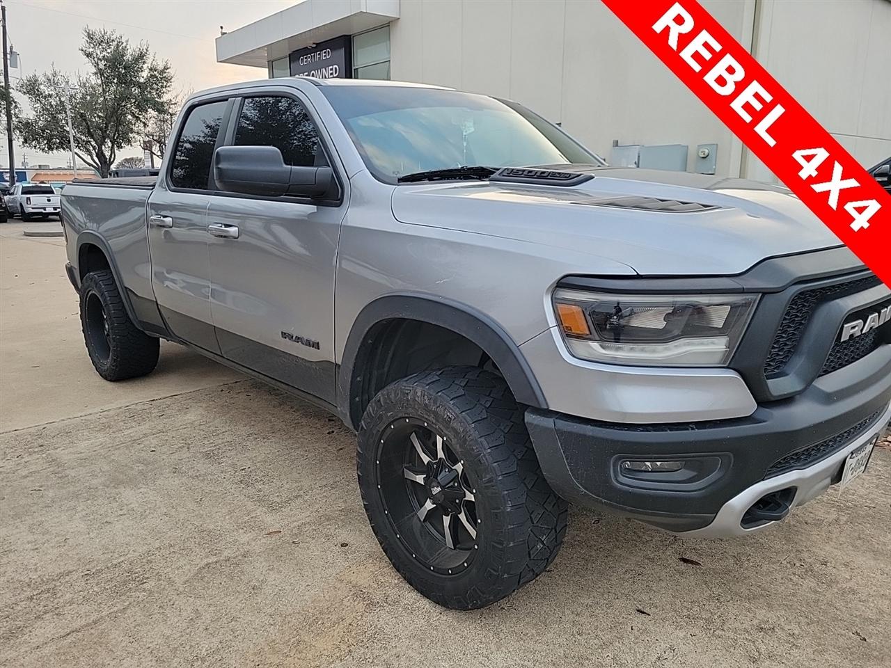 RAM 1500 Rebel Quad Cab 4WD 2019