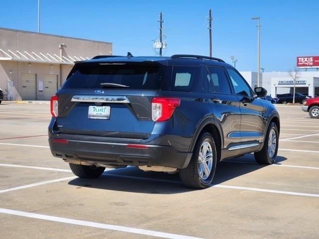 Ford Explorer XLT 2023
