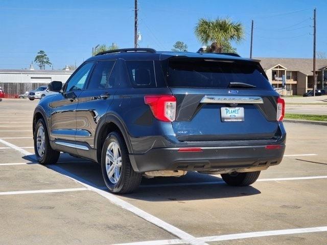 Ford Explorer XLT 2023