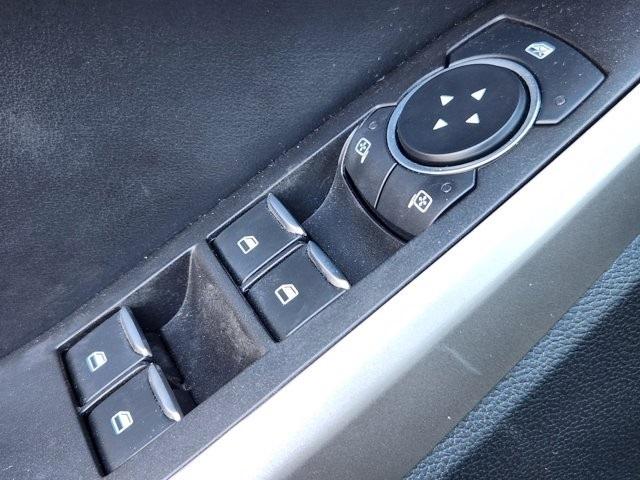 Ford Explorer XLT 2023