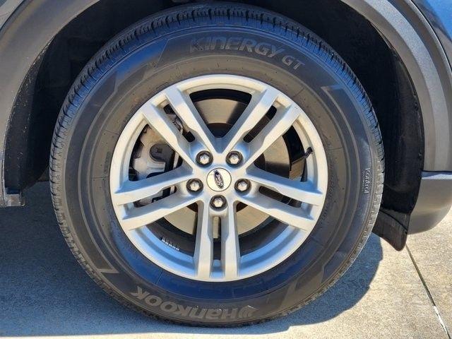 Ford Explorer XLT 2023