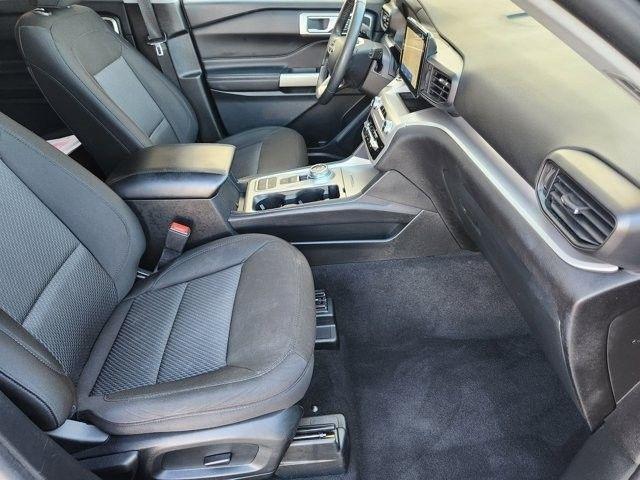 Ford Explorer XLT 2023