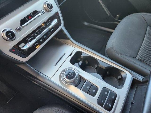 Ford Explorer XLT 2023