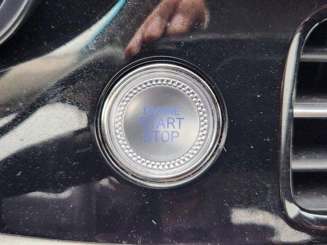 Genesis G70 2.5T 2025