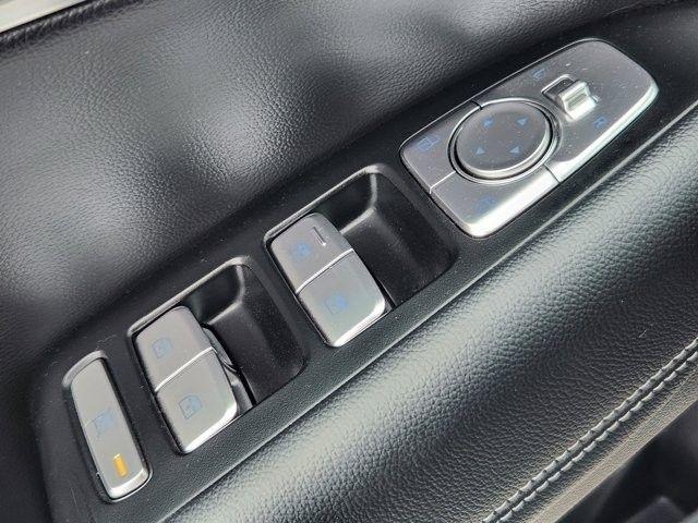 Genesis G70 2.5T 2025