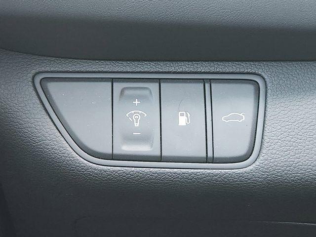 Genesis G70 2.5T 2025