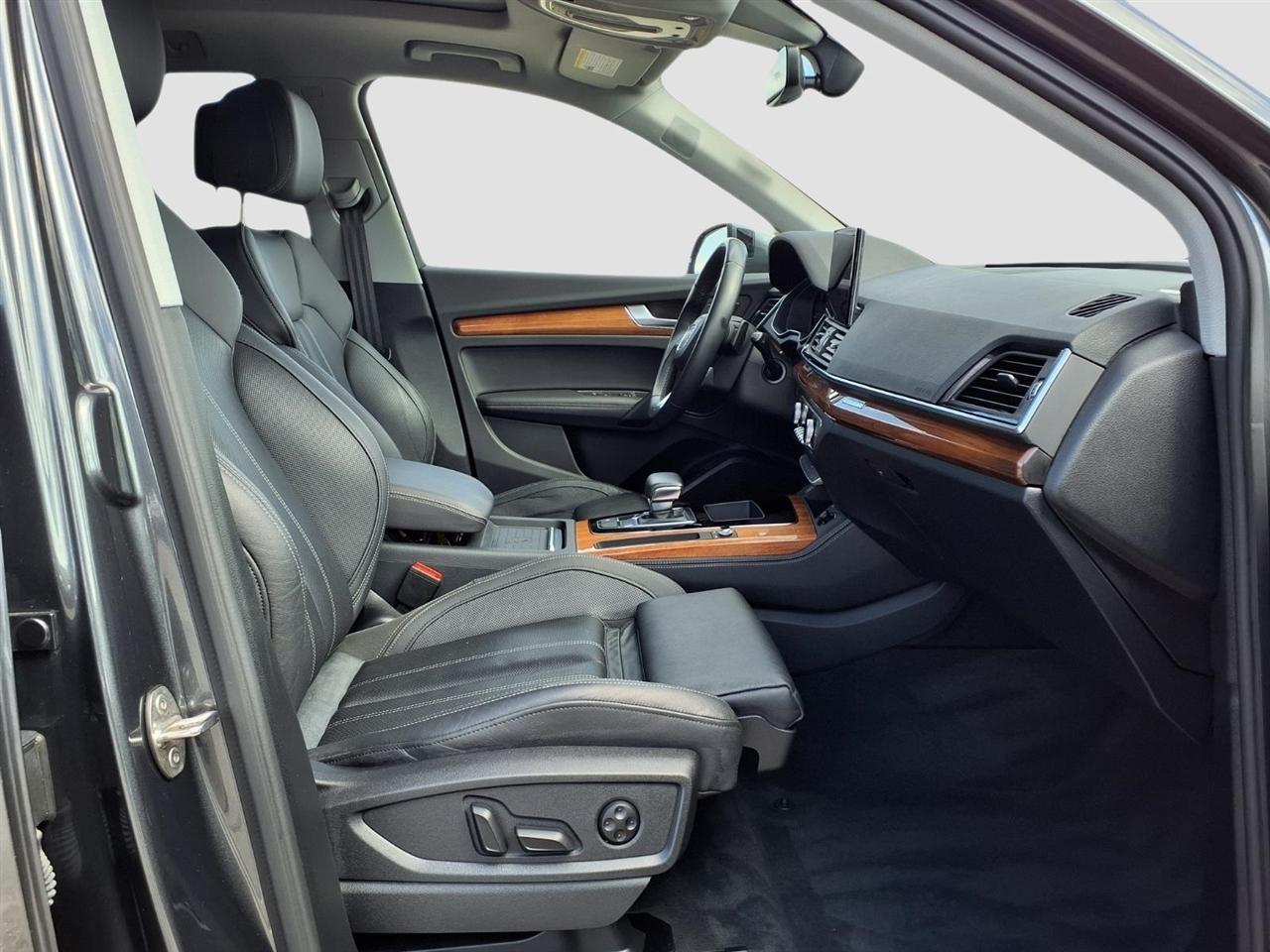 Audi Q5 2.0T Technik quattro 2023