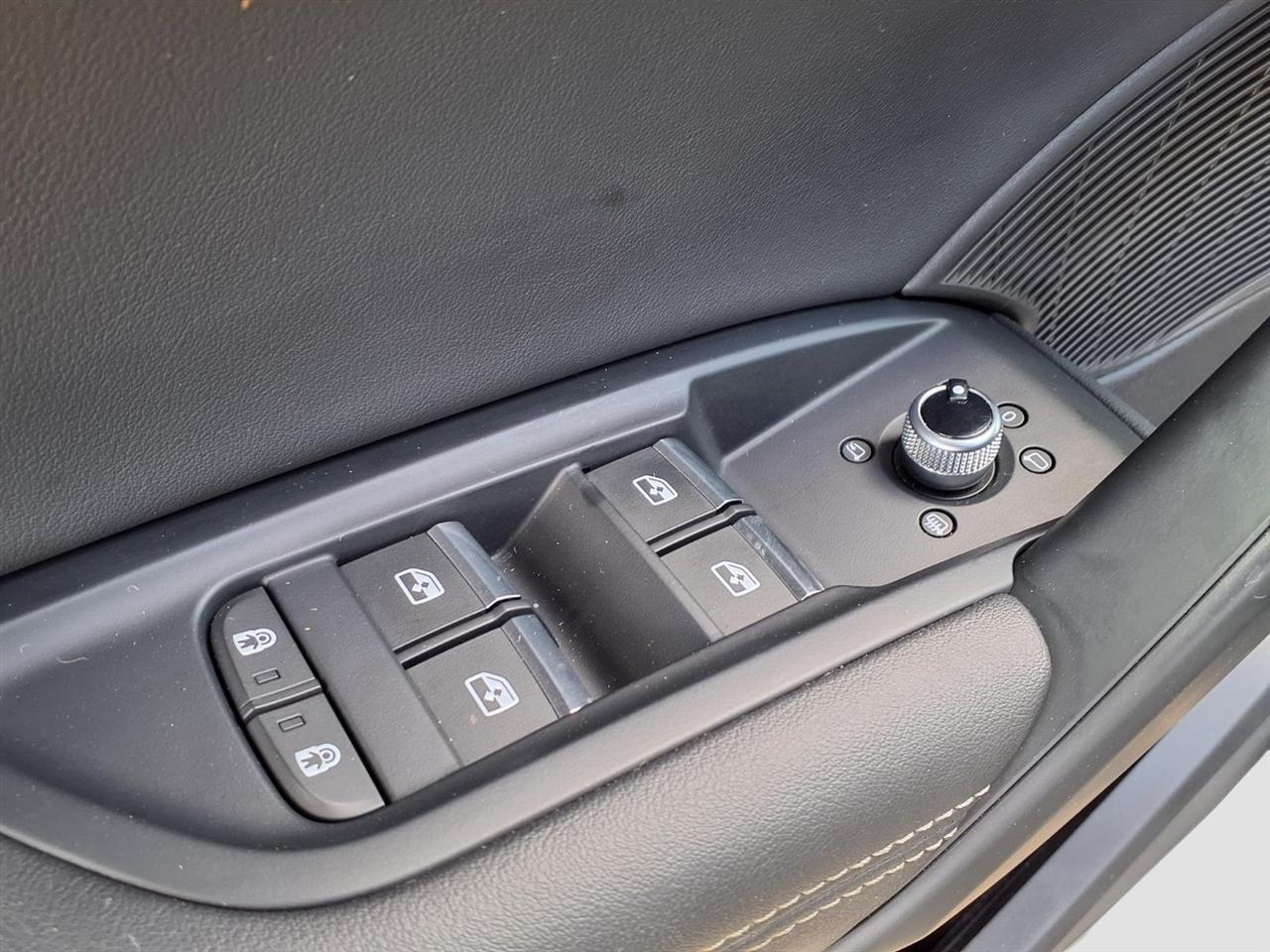 Audi Q5 2.0T Technik quattro 2023