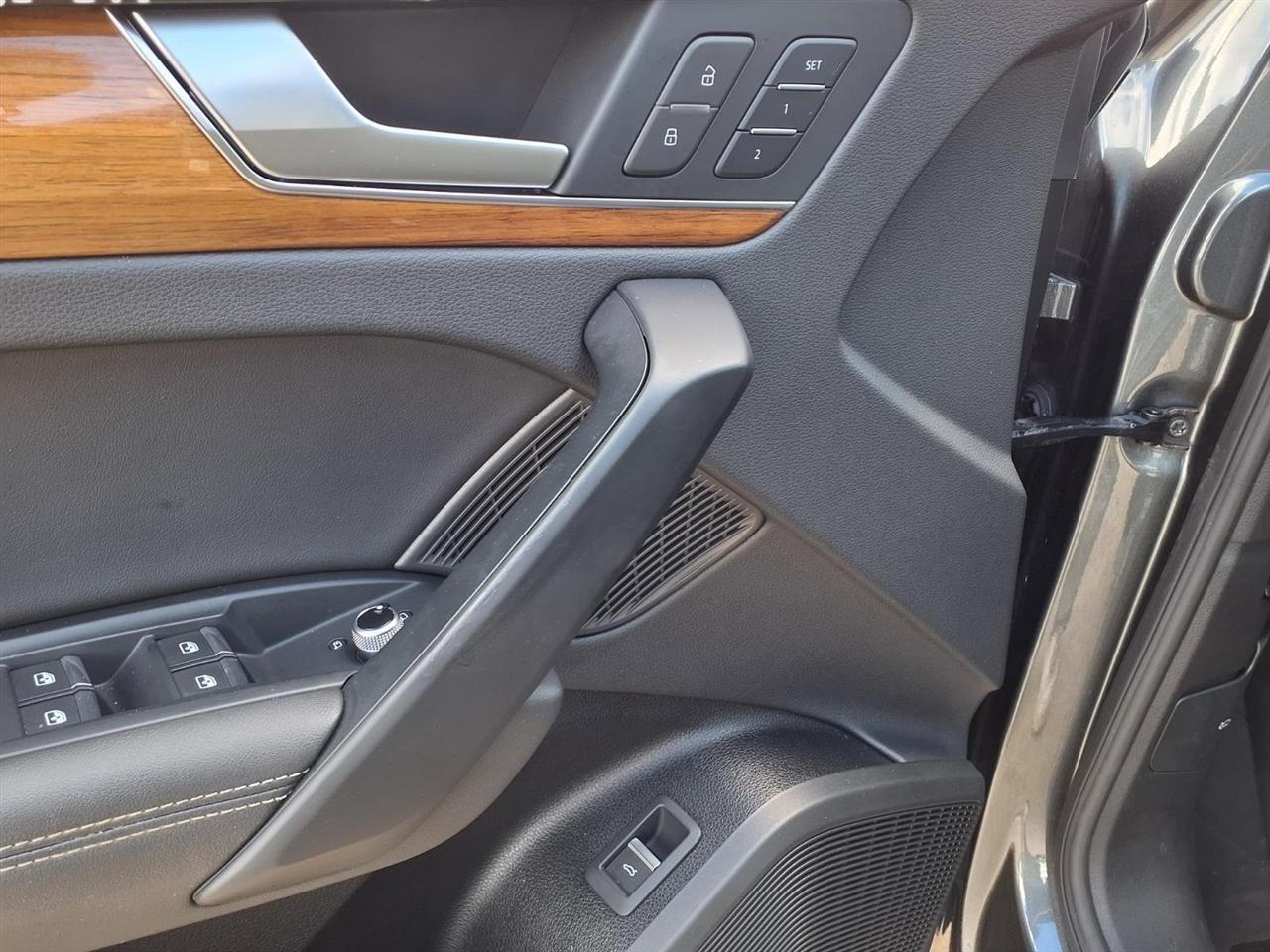 Audi Q5 2.0T Technik quattro 2023