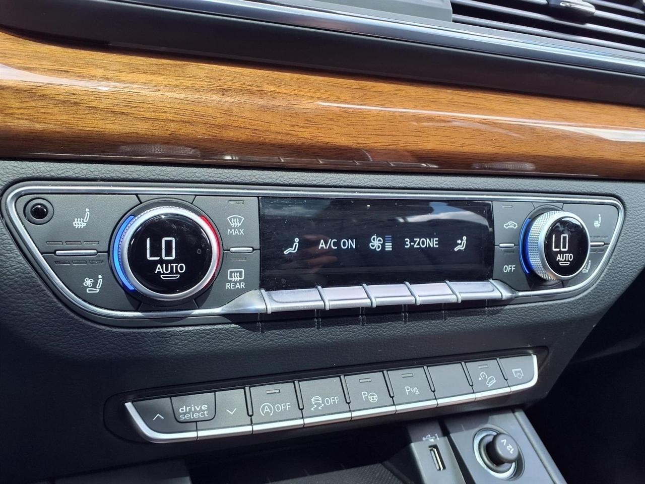 Audi Q5 2.0T Technik quattro 2023