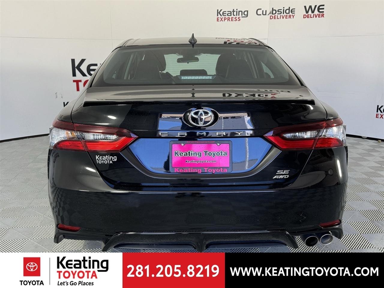 Toyota Camry SE AWD 2024