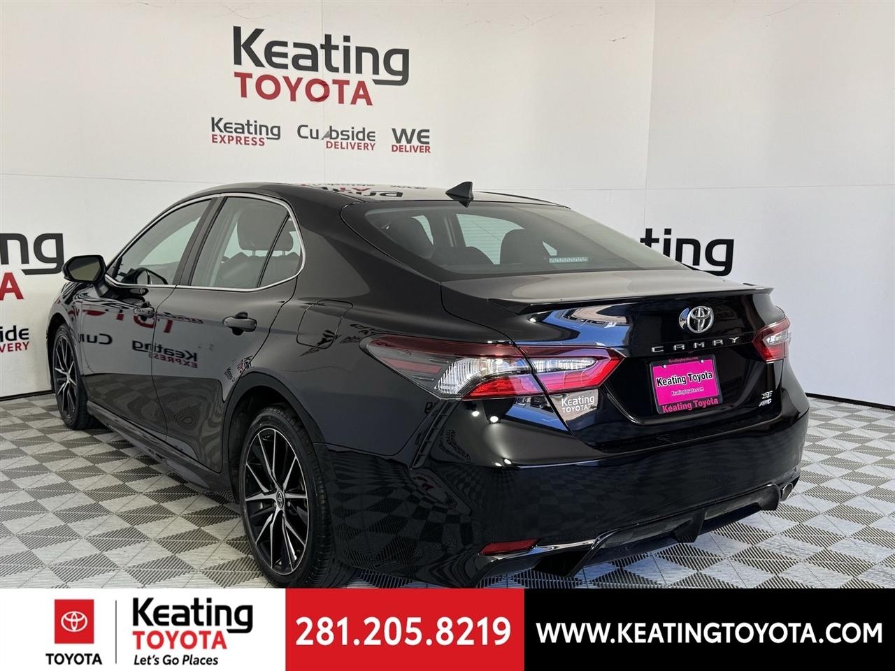 Toyota Camry SE AWD 2024