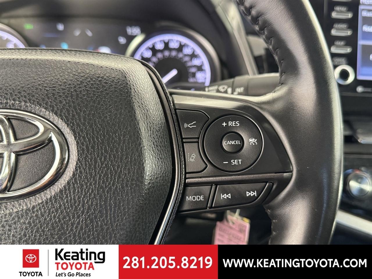 Toyota Camry SE AWD 2024