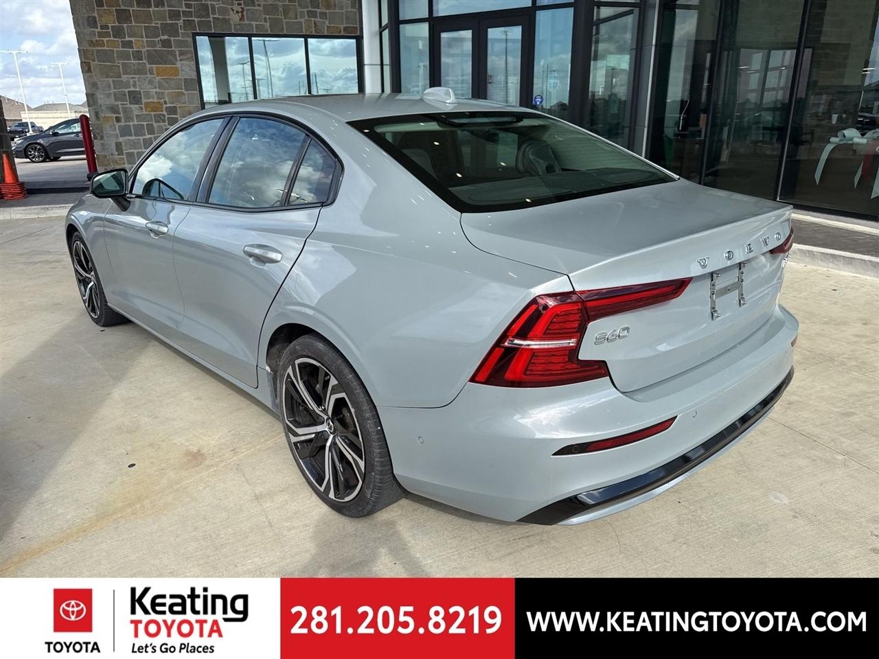 Volvo S60 B5 Plus Dark AWD 2024