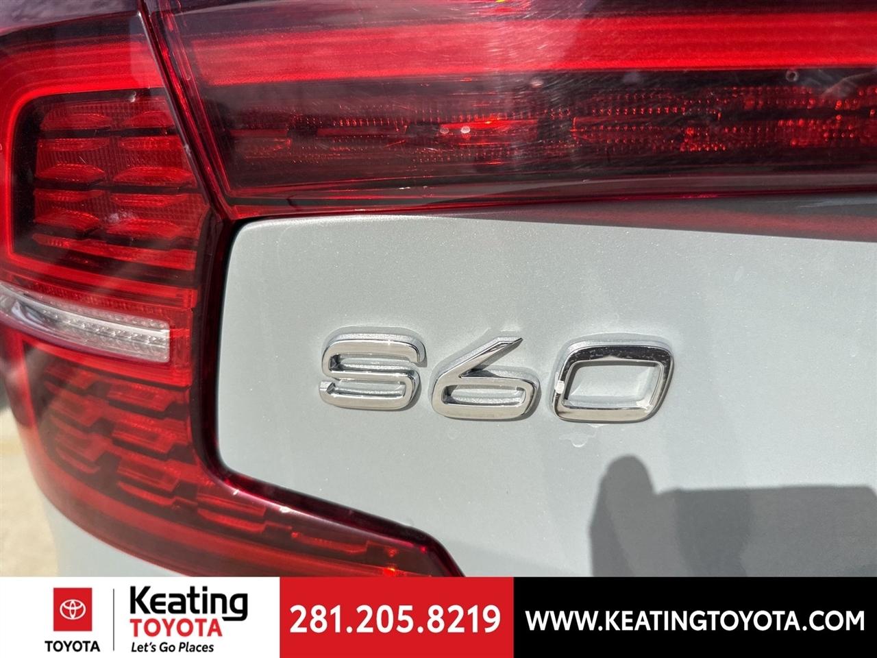 Volvo S60 B5 Plus Dark AWD 2024