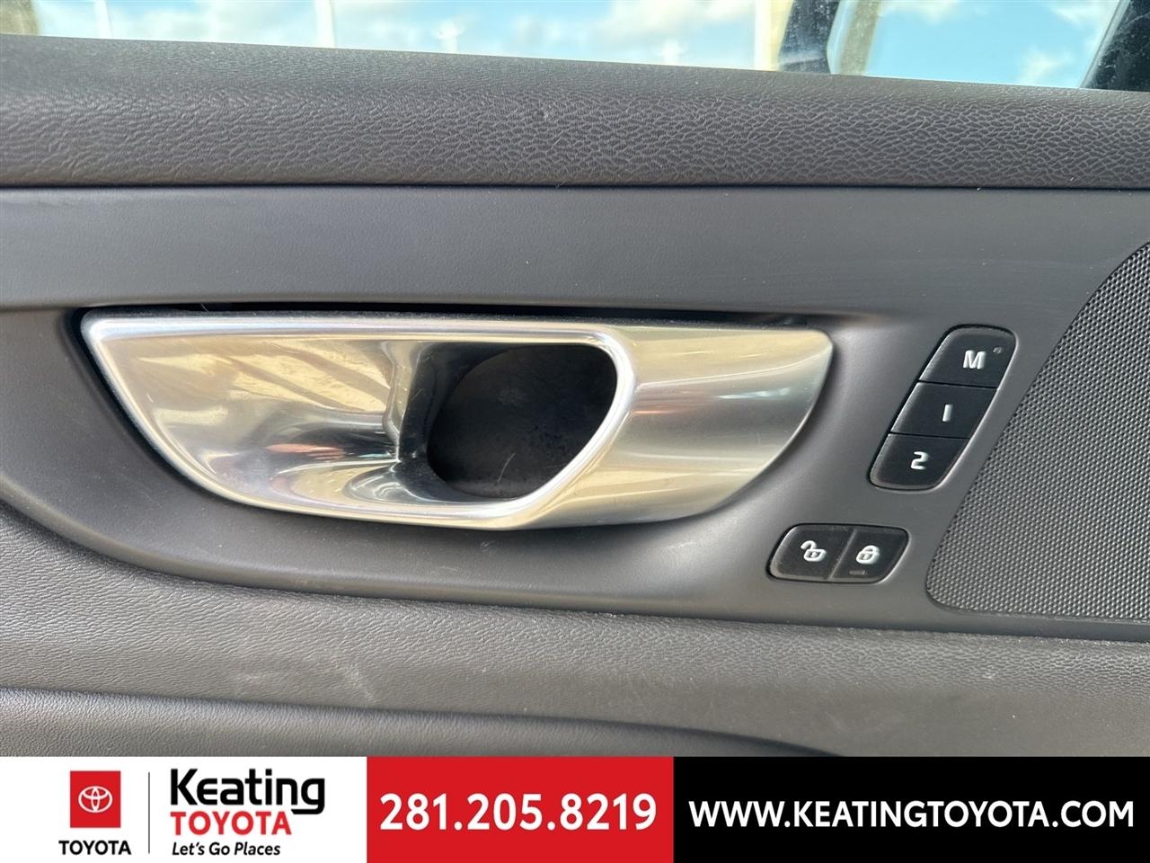 Volvo S60 B5 Plus Dark AWD 2024