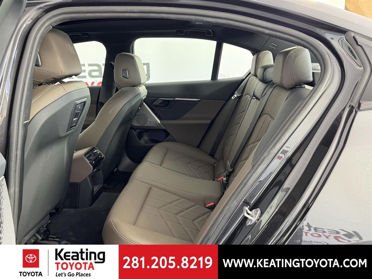 BMW 5-Series 530i xDrive 2026