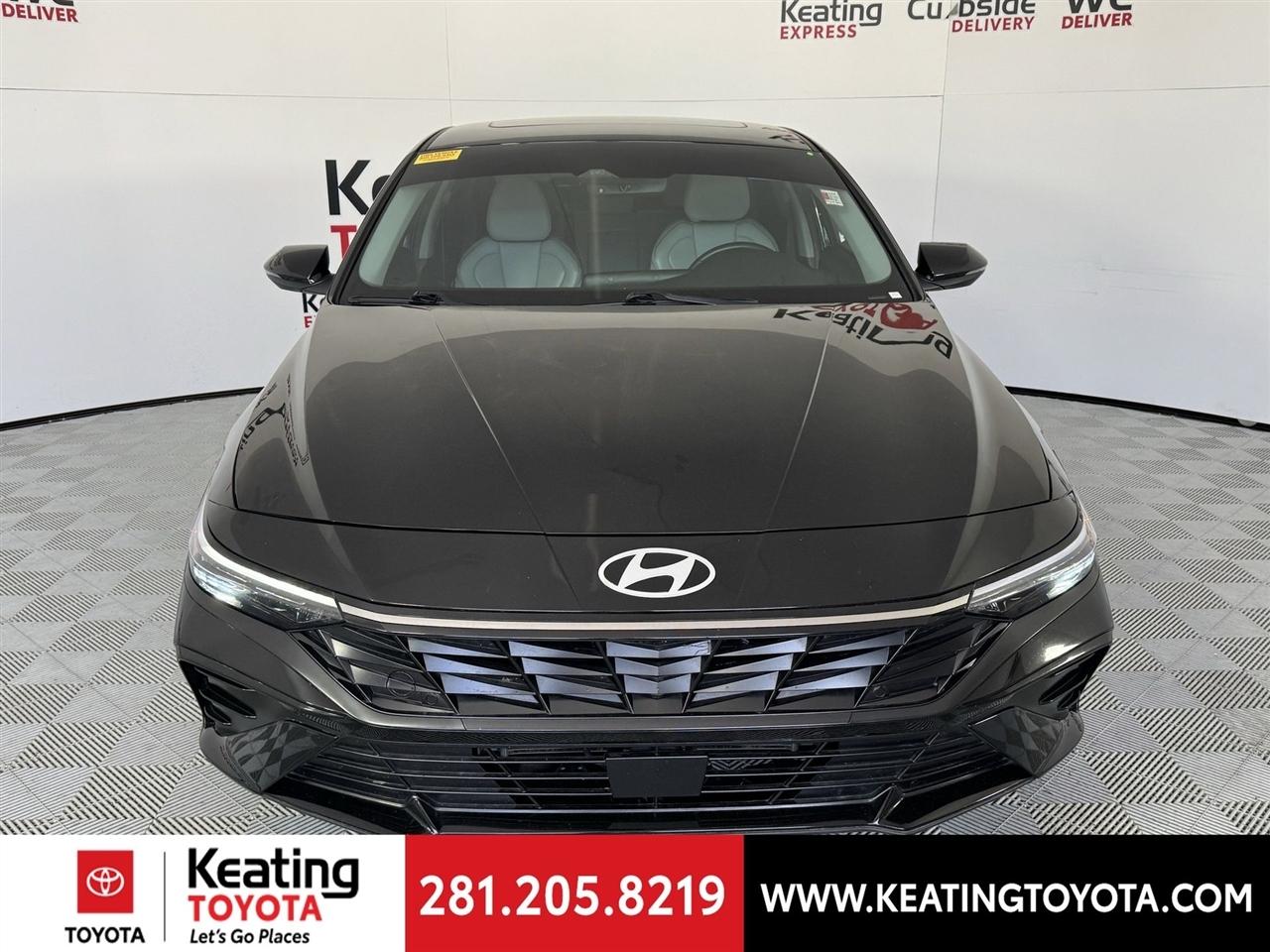 Hyundai Elantra Hybrid Limited 2025