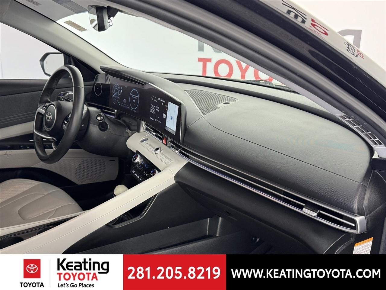 Hyundai Elantra Hybrid Limited 2025