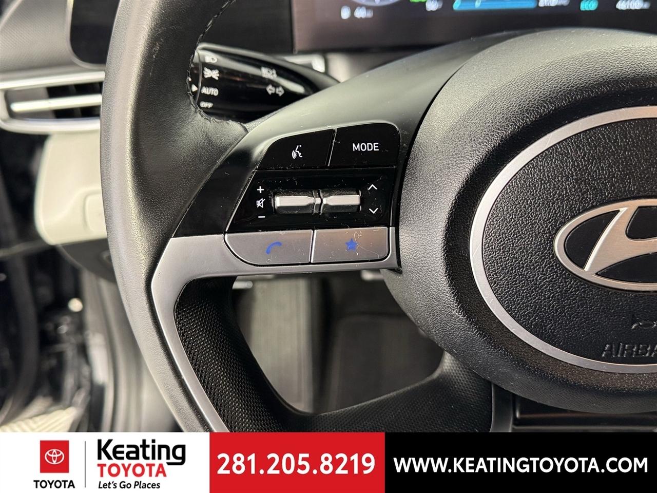 Hyundai Elantra Hybrid Limited 2025