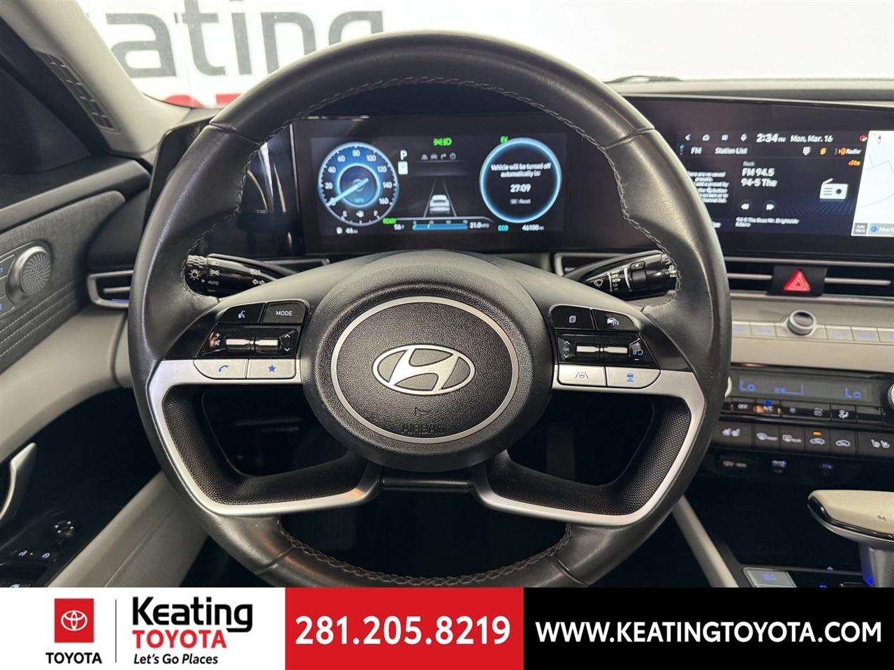 Hyundai Elantra Hybrid Limited 2025